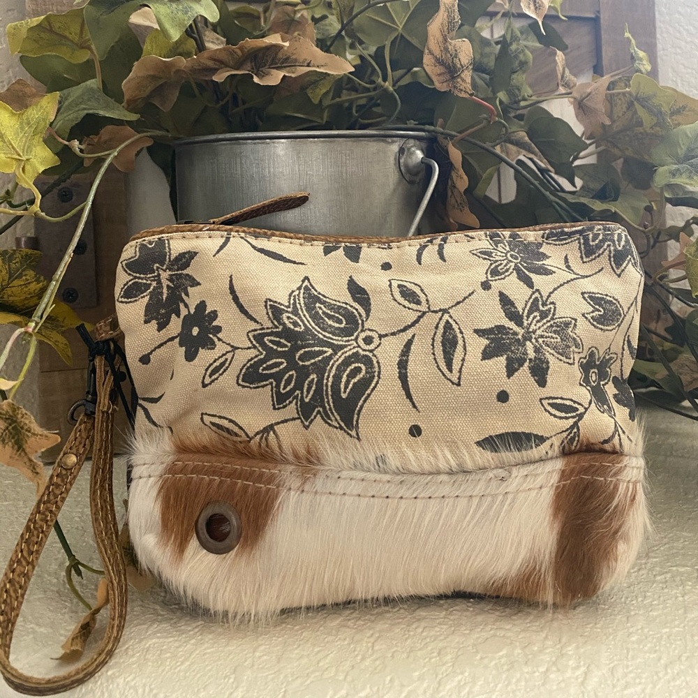 Flolret Pouch ~ Myra Bag
